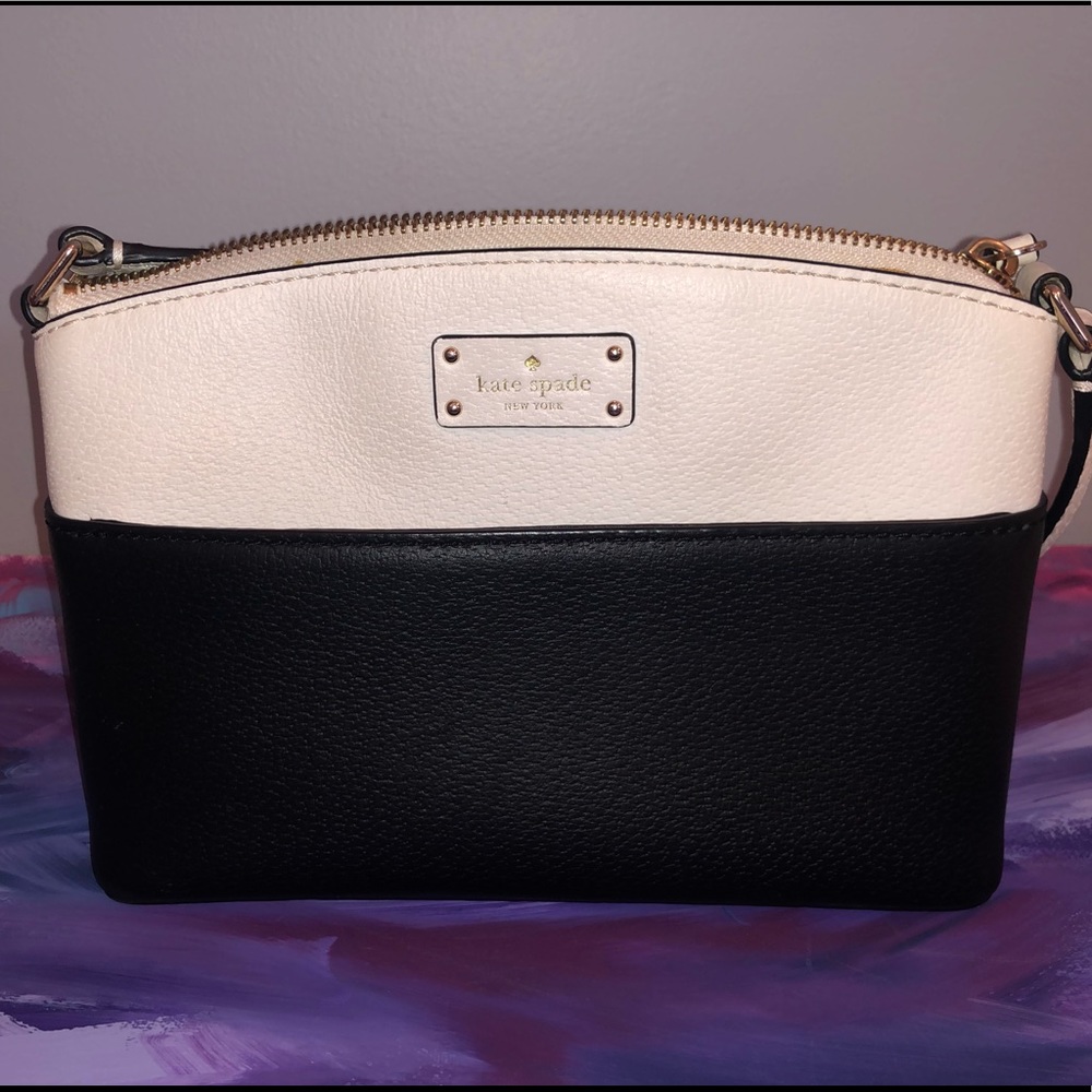 HP🔆 Kate Spade New York Crossbody Purse